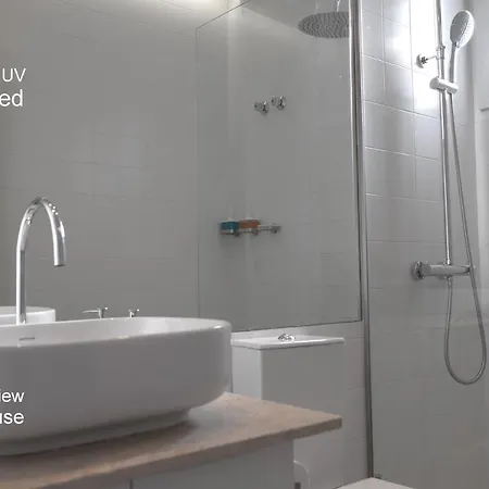 Ocean View Penthouse شقة