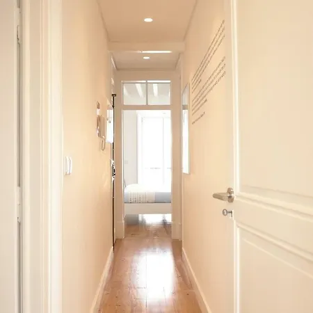 Ocean View Penthouse * Paço de Arcos